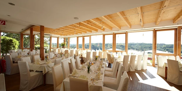 Destination-Wedding - Art der Location: Hotel / Chalet - Wintergarten - Das Eisenberg