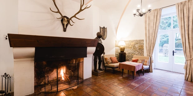 Destination-Wedding - Art der Location: Hotel / Chalet - Schloss Ernegg