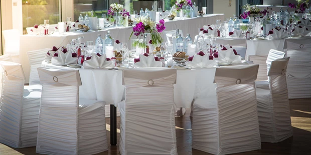 Destination-Wedding - Art der Location: Hotel / Chalet - Das Schlosscenter - eine gelungene Symbiose von Moderne und Historik bis 450 Personen. - Das Schloss an der Eisenstrasse****