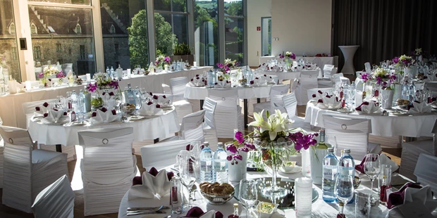 Destination-Wedding - Art der Location: Hotel / Chalet - Das Schlosscenter - eine gelungene Symbiose von Moderne und Historik bis 450 Personen. - Das Schloss an der Eisenstrasse****