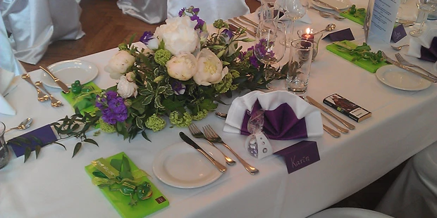 Destination-Wedding - Art der Location: Hotel / Chalet - Gedeckvorschlag - Austria Trend Hotel Schloss Wilhelminenberg