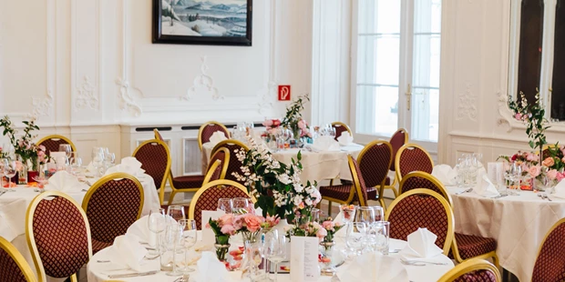 Destination-Wedding - Art der Location: Hotel / Chalet - Austria Trend Hotel Schloss Wilhelminenberg