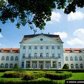 Hochzeitslocation: Heiraten im Schloss Wilhelminenberg in Wien.
Foto © greenlemon.at - Austria Trend Hotel Schloss Wilhelminenberg