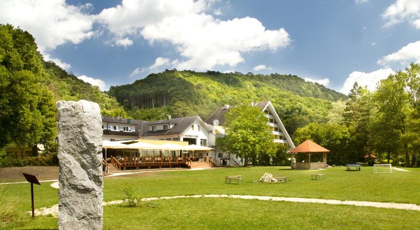 Hochzeitslocation: Seminar- und Eventhotel Krainerhütte