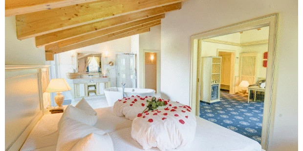 Destination-Wedding - Art der Location: Hotel / Chalet - Hochzeitssuite - Alpenhotel Speckbacher Hof