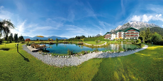 Destination-Wedding - Art der Location: Hotel / Chalet - Ausblick - Alpenhotel Speckbacher Hof