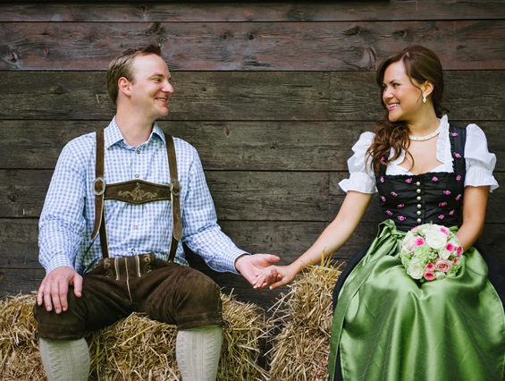 Hochzeitslocation: Heiraten in Tracht - Schloss Prielau Hotel & Restaurants