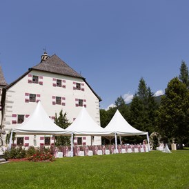 Hochzeitslocation: Zelt für Feiern im Schlosspark - Schloss Prielau Hotel & Restaurants