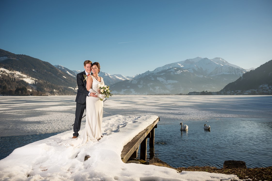 Hochzeitslocation: Winterliches Fotoshooting am Privatstrand  - Schloss Prielau Hotel & Restaurants