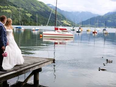 Hochzeitslocation: Fotoshooting am Zeller See - Schloss Prielau Hotel & Restaurants