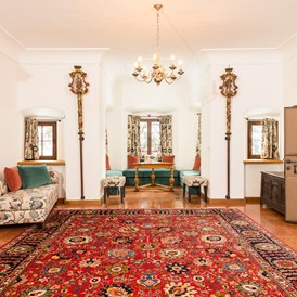 Hochzeitslocation: Suite Vorraum - perfekt für die standesamtliche Trauung - Schloss Prielau Hotel & Restaurants