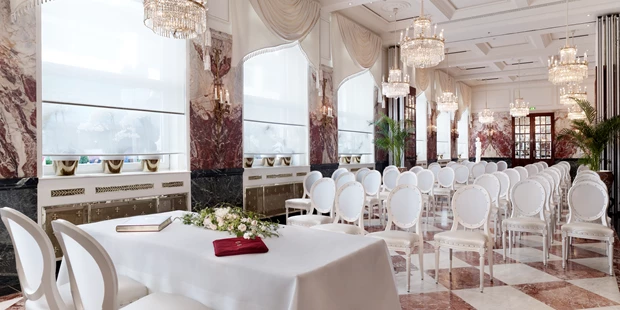 Destination-Wedding - Art der Location: Hotel / Chalet - Marmorsaal - Hotel Sacher Wien