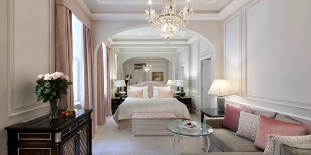 Destination-Wedding - Art der Location: Hotel / Chalet - Junior Suite - Hotel Sacher Wien