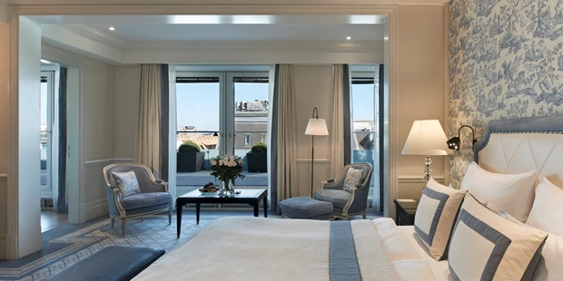 Destination-Wedding - Art der Location: Hotel / Chalet - Katja Kabanowa, One Bedroom Suite - Hotel Sacher Wien
