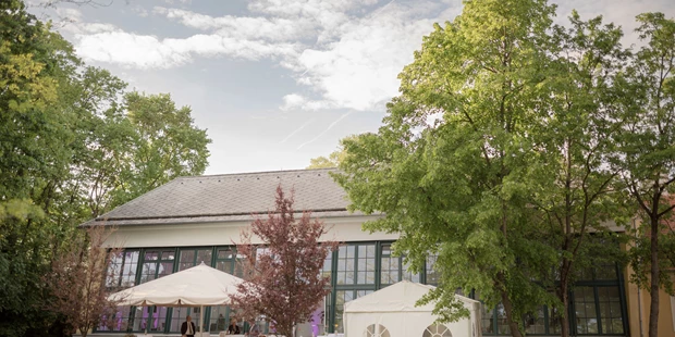 Destination-Wedding - Art der Location: Hotel / Chalet - Orangerie - Schloss Miller-Aichholz - Europahaus Wien