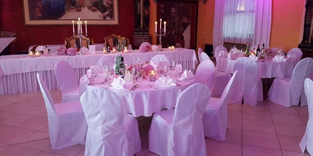 Destination-Wedding - Art der Location: Hotel / Chalet - Burg Spielberg