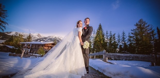Hochzeitsfotograf Aus Tirol Traumhaft Gunstige Hochzeitsbilder