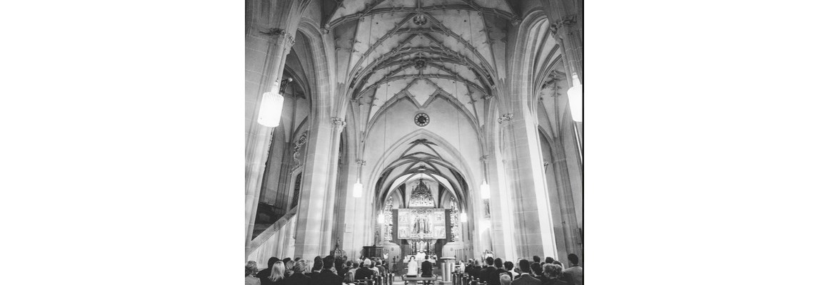 Hochzeitslocation: In der nahegelegenen Kirche können kirchliche Trauungen abgehalten werden. - Hotel Klosterbräu***** & SPA