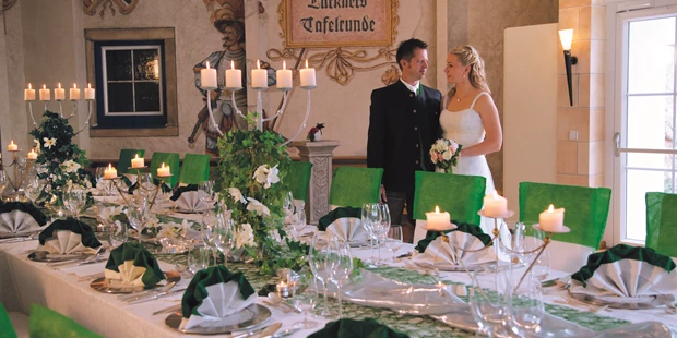 Destination-Wedding - Art der Location: Hotel / Chalet - Hochzeit im Rittersaal bis 60 Pers. - Schlosshotel Lacknerhof****S Flachau