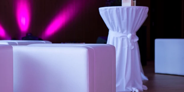 Destination-Wedding - Art der Location: Hotel / Chalet - Flexibles Möbeliar - Hotel Sonnenburg