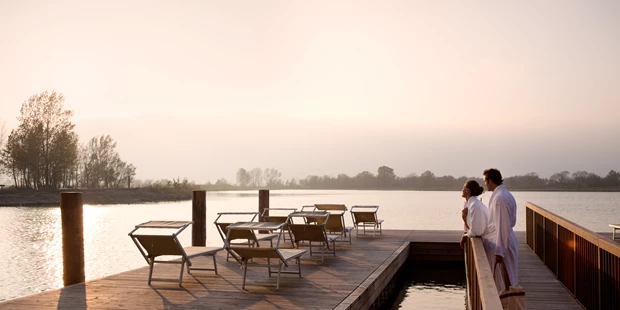 Destination-Wedding - Art der Location: Hotel / Chalet - See-Terrasse - Lodge-Spa - ST. MARTINS Therme & Lodge