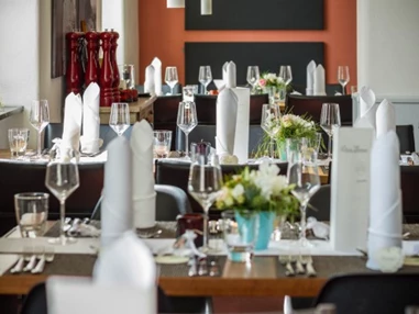 Hochzeitslocation: Villa Behr