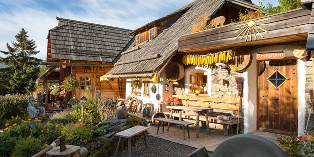Destination-Wedding - Art der Location: Hotel / Chalet - Almdorf Seinerzeit