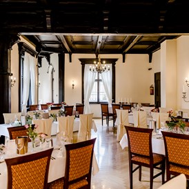 Hochzeitslocation: Speisesaal für bis zu 100 Personen - Georgi Schloss und Weingut