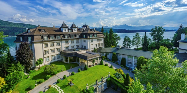 Destination-Wedding - Art der Location: Hotel / Chalet - Traumhochzeit im Hotel Schloss Seefels - Hotel Schloss Seefels