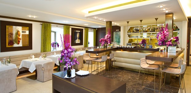 Destination-Wedding - Mondsee - Das 2-Hauben Restaurant - Iris Porsche Hotel & Restaurant