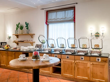 Hochzeitslocation: Foyer-Bereich  - Hotel IMLAUER & Bräu