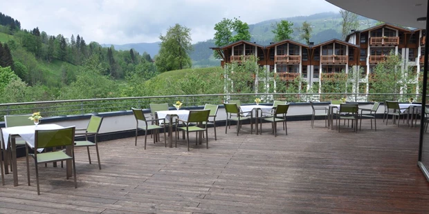 Destination-Wedding - Exklusivität - Salzburg - Terrasse - Sporthotel Wagrain