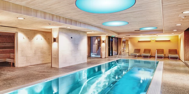 Destination-Wedding - Art der Location: Hotel / Chalet - Spabereich (3000m²) - Gradonna ****s Mountain Resort Châlets & Hotel