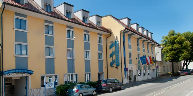 Destination-Wedding - Art der Location: Hotel / Chalet - City Hotel Stockerau