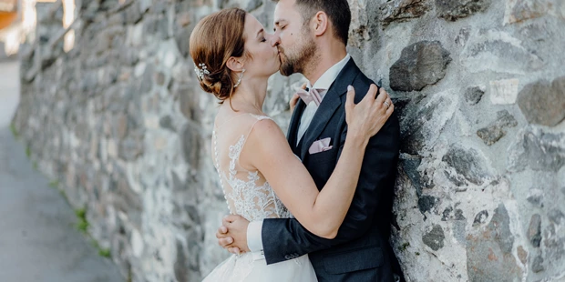 Destination-Wedding - Art der Location: Hotel / Chalet - Zahlreiche tolle Plätze um eure Liebe zu zelebrieren und tolle Hochzeitsfotos zu schießen. - Burg Deutschlandsberg