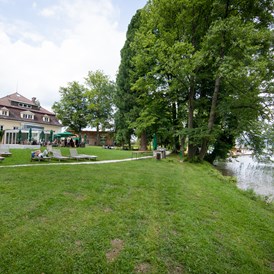 Hochzeitslocation: Park mit Villa - Das Grafengut