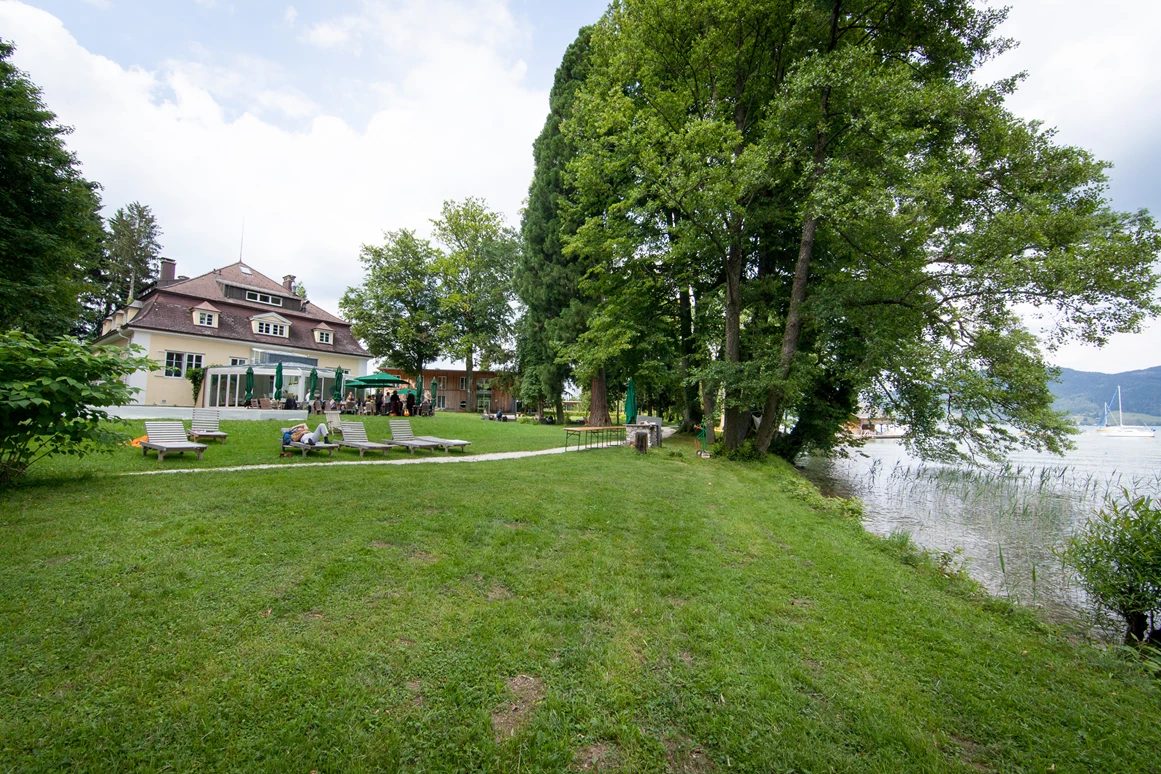 Hochzeitslocation: Park mit Villa - Das Grafengut