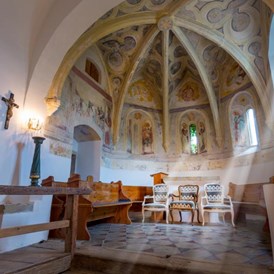 Hochzeitslocation: Kapelle - Altarraum - Burg Plankenstein