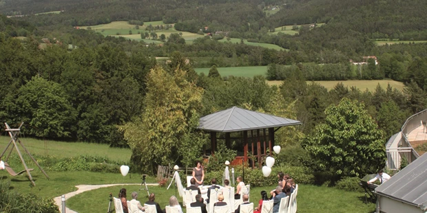 Destination-Wedding - Art der Location: Hotel / Chalet - Hochzeit in Retters Garten - Retter Seminar Hotel Bio Restaurant****