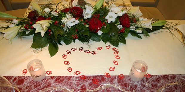 Destination-Wedding - Art der Location: Hotel / Chalet - Hochzeitstafel - Retter Seminar Hotel Bio Restaurant****