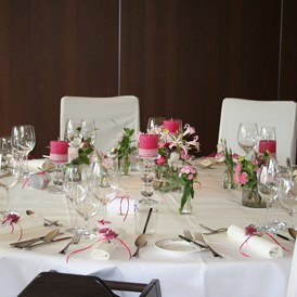 Hochzeitslocation: Hochzeitstafel - Retter Seminar Hotel Bio Restaurant****