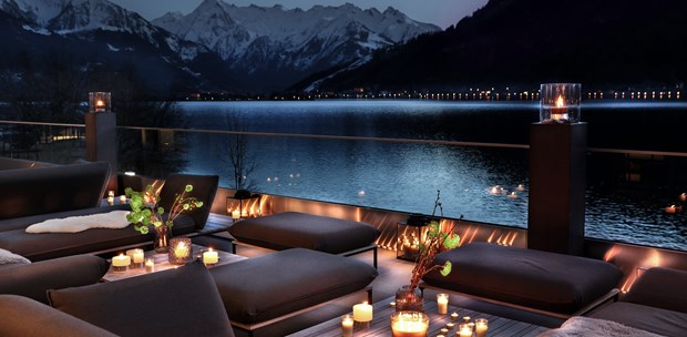 Destination-Wedding - woliday Programm: Standesamtliche Trauung - Die Lounge-Terrasse des Bellevue mit Blick auf den Zeller See. - Seehotel Bellevue****s