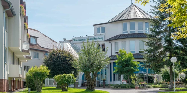 Destination-Wedding - PLZ 34314 (Deutschland) - Herzlich willkommen im Waldhotel Schäferberg - Ihrem Hotel bei Kassel - Waldhotel Schäferberg