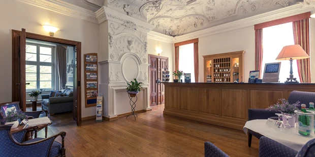 Destination-Wedding - Art der Location: Hotel / Chalet - Rezeption - Hotel Schloss Neustadt-Glewe