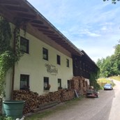 Hochzeitslocation - Straßenseite - Bergpension Maroldhof - Urig, Idyllisch, Echt Bayerisch