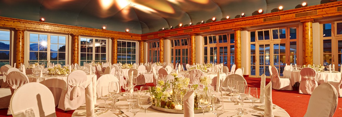 Hochzeitslocation: Hochzeit im Atrium - Grand Tirolia Hotel Kitzbuhel, Curio Collection by Hilton