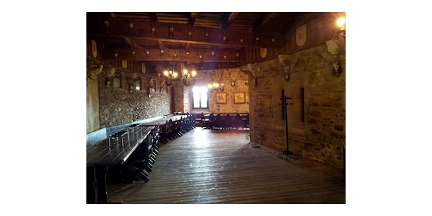 Destination-Wedding - Art der Location: Hotel / Chalet - Husarenstube - Ritterburg Lockenhaus