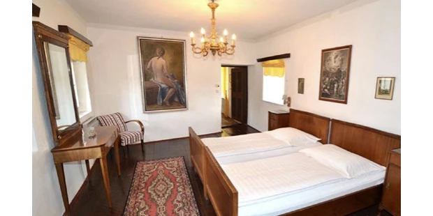 Destination-Wedding - Art der Location: Hotel / Chalet - Burgzimmer - Ritterburg Lockenhaus