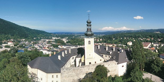 Destination-Wedding - Umgebung: in den Bergen - Schloss Gloggnitz - Schloss Gloggnitz