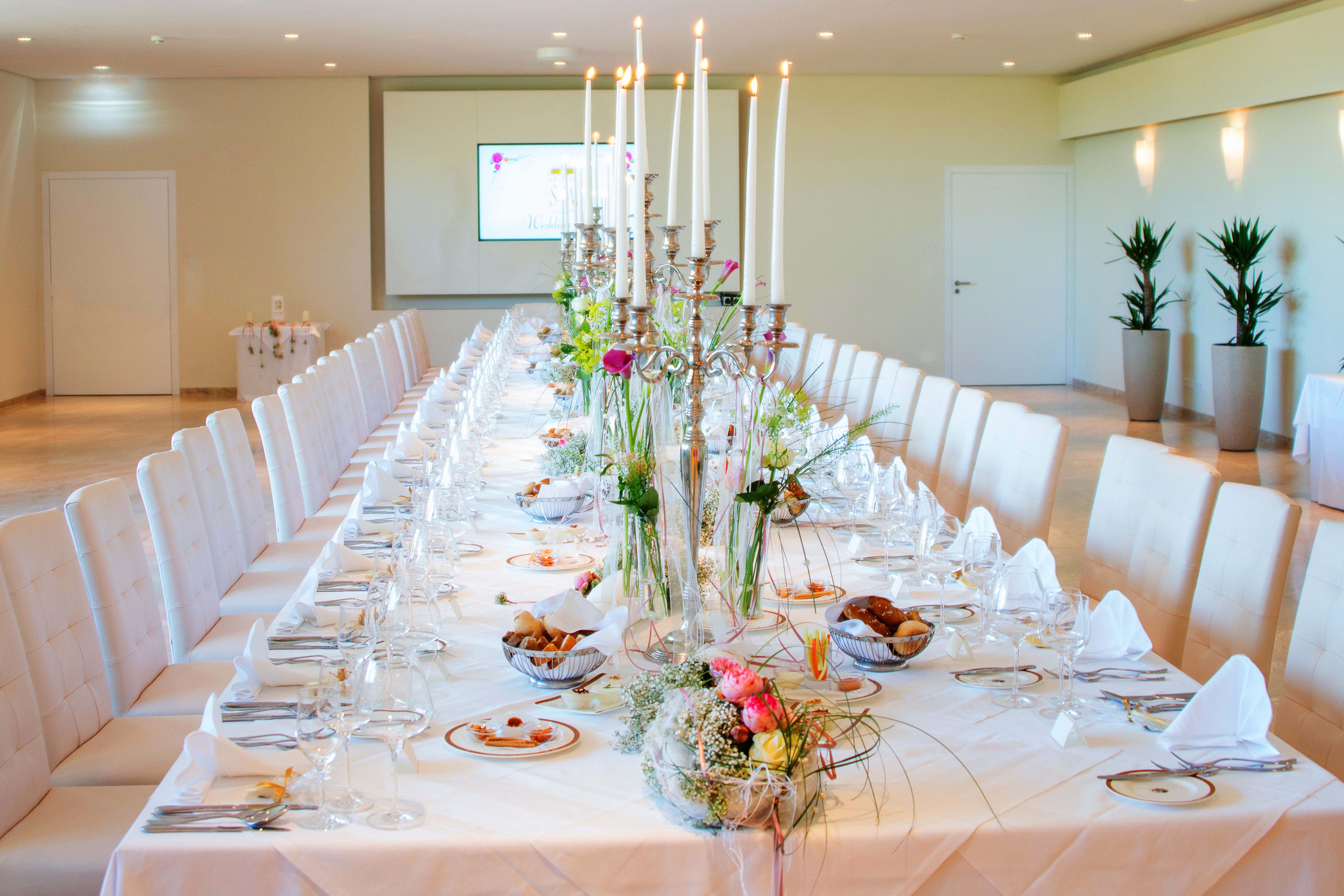 Hochzeitslocation: HOTEL SCHLOSS MÖNCHSTEIN*****s